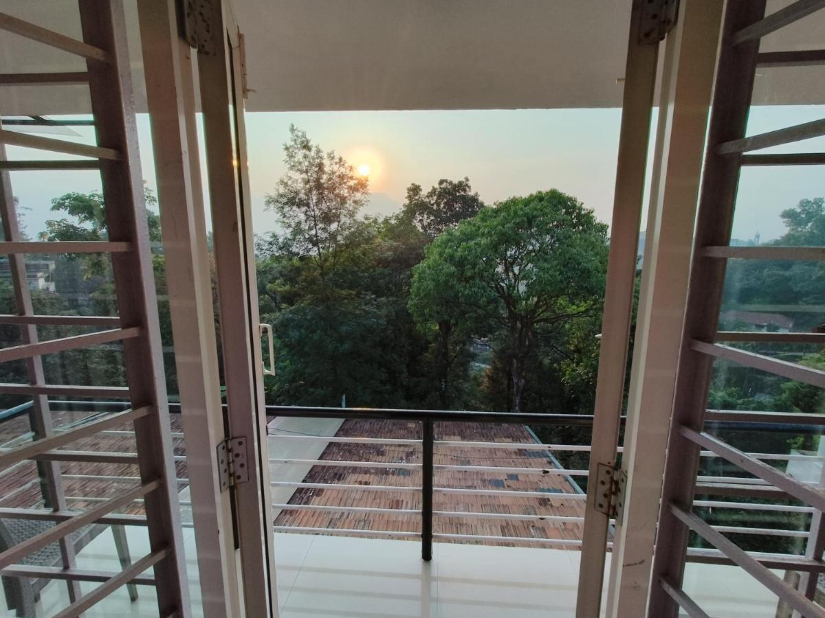 Red Stone Villas Coorg Madikeri Kültér fotó