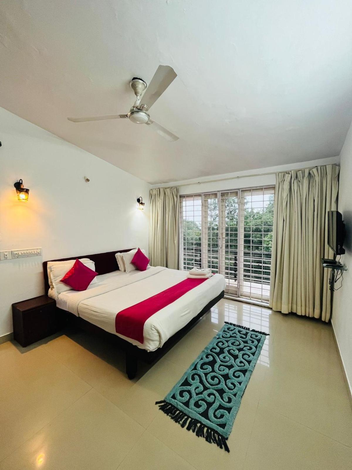 Red Stone Villas Coorg Madikeri Kültér fotó